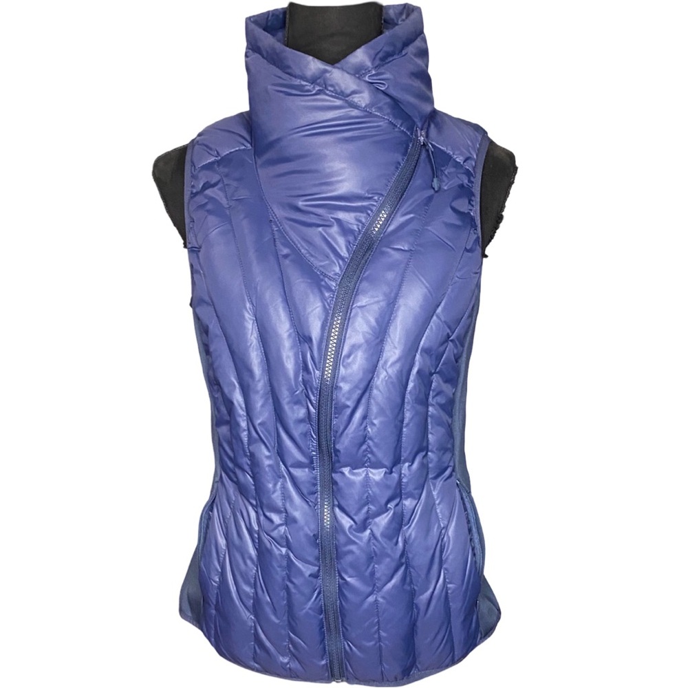 4-U Performance Navy Blue Puffer Vest Size M.